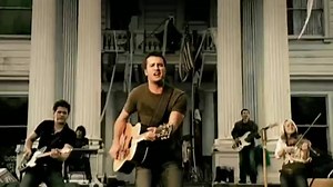 Press play and enjoy your Saturday! - Team LB https://spoti.fi/3lpIeVS | Luke Bryan
