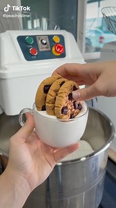 3.9M views · 39K reactions | These slimes look so yummy and satisfying! 襤 ©peachyslime | TikTok | Facebook