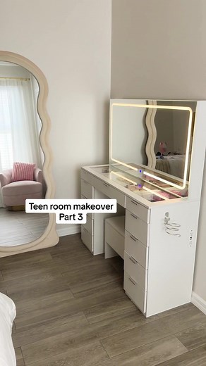 Teen Bedroom Makeover with Amazon Vanity | Yitahome Furniture