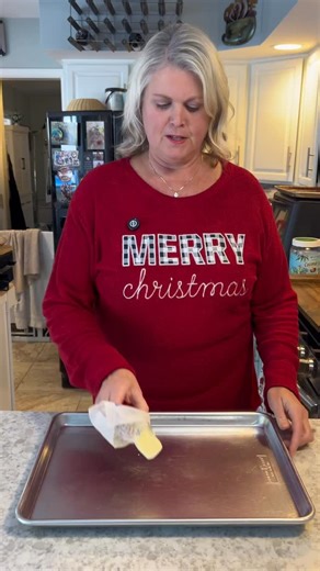 Nikki Plough on Instagram: "🥜 Easy Homemade Peanut Brittle!!! Ingredients: 1 C. Sugar 1 C. Raw Peanuts 1/2 C. Karo Syrup 1/8 tsp. Salt 1 tsp. Vanilla 1 tsp. Butter +(extra for greasing sheet pan) 1 tsp. Baking Soda Directions: In a microwave safe glass bowl combine sugar, peanuts, Karo syrup and salt. Stir and cook on high for 2 1/2 minutes, then stir and cook on high for another 2 1/2 Minutes. Next add vanilla and butter, stir together and cook on high another 2 minutes and 20 seconds. Remove