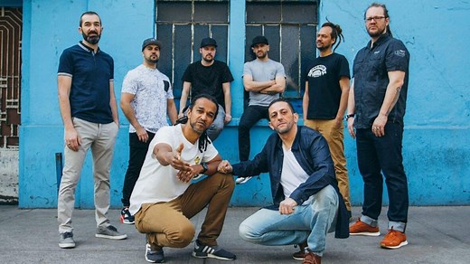 15 Chanteurs Français Connus (Anciens et Actuels)