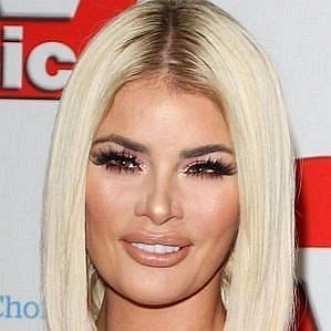 Chloe Sims Boyfriend 2026: Dating History & Exes - CelebsCouples