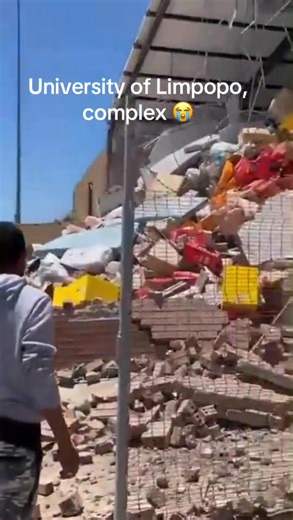 🚨BREAKING NEWS 🚨 A SHOP IN MANKWENG COMPLEX COLLAPSES A shop known as “Student,” located at the Mankweng Complex near the University of Limpopo, has collapsed under unclear circumstances. The cause of the incident remains unknown, but reports suggest that some community members and students are attempting to loot food items from the site. #mashmash | Mash Mash