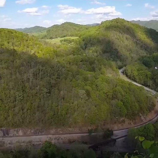 Cedar Bluff Overlook in Tazewell County, Virginia