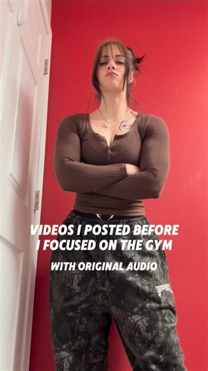 hannah on Instagram: "to be cringe is to be free #gym #gymgirl #gymhumor #gymrat #gymlife @breathedivinity @breathedivinityred code BANDIT"