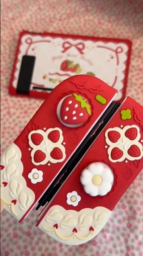 Nintendo Switch Customization 🍓 | Joy-Con Cover Swap