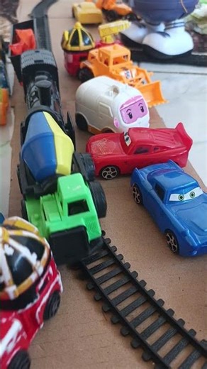 63 🚂 Look it Fun!!! #trains #fun #funny #modelrailroad