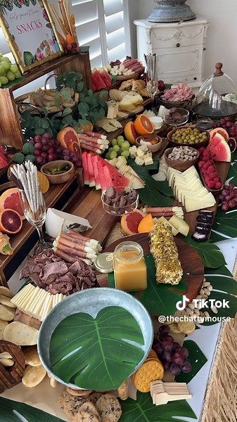 Delicious Grazing Table Ideas for Your Next Event