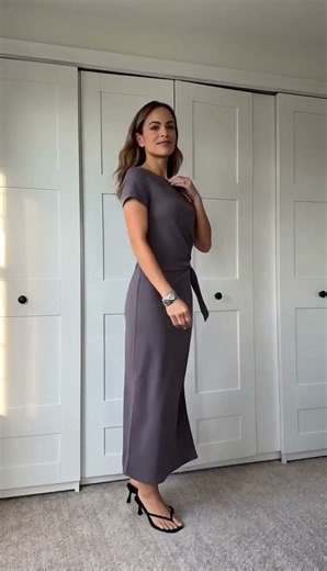 Which dress for a birthday dinner? Try this look