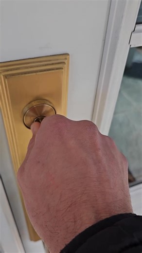 If your front door key feels like it’s fighting back every time you try to unlock it… watch this. My front door lock was getting ridiculous. Key wouldn’t go in unless I forced it. Could’ve been mechanical, could’ve been dirt, could’ve been time doing what time does Hit it with AMSOIL Metal Protector Spray, worked it in, tried again… Night and day. Smooth. Clean. No more wrestling the lock like it owes me money. Sometimes it’s not broken. It’s just dry, dirty, and ignored. If you’ve got sticky lo