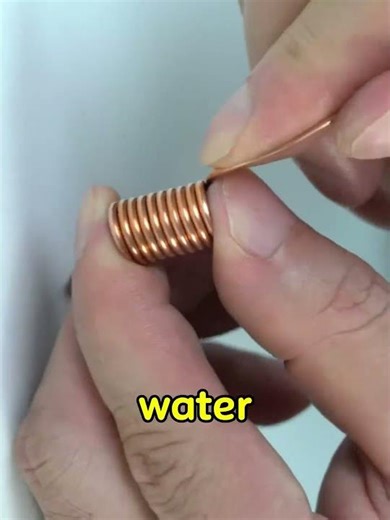 How to make water from thin air! Click the link in our channel to see the full steps.