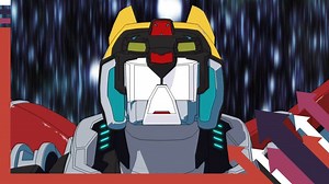 Binge It! Netflix's Voltron: Legendary Defender Is a Surprisingly Complicated Update of the Classic Cartoon