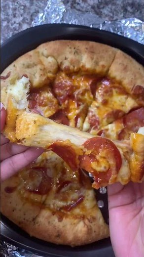 Stuffed Crust Pizza | 20 Minute Recipe