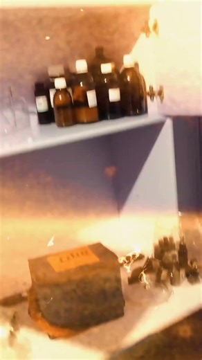 loading... cleanbear Artisan Scent Lab #CleanBear #StartupJourney #FabricMist