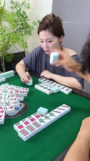 How do you score a Mahjong "bomb" kong? #JJMahjong #DouyinMiniGames #Mahjong #MahjongRelievesStre...