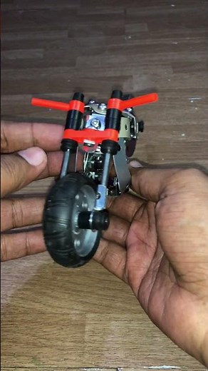 Building a Retro Chopper! 🔧 🛠️ Meccano 4700 Metal Bike Build #imalidotcom
