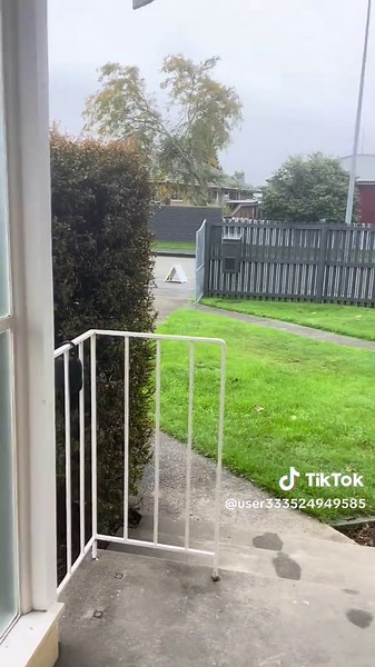 Part 1. Never put the key back in the lockbox before closing up! #realestatelife