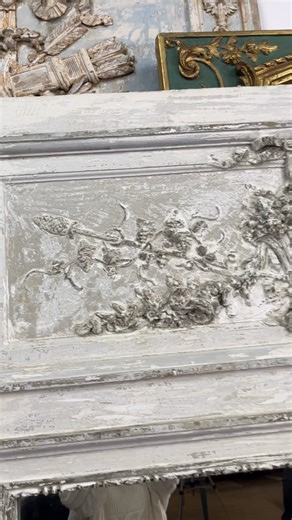 Ooh la la!! SO MANY MIRRORS!! We love a gorgeous mirror and the November 22 auction may be our best selection of antique French trumeau mirrors. The best part? This isn’t all of them! You’ll want to stay tuned to see what else we have. Mark your calendar now!! | King Galleries Antiques & Estates at Auction