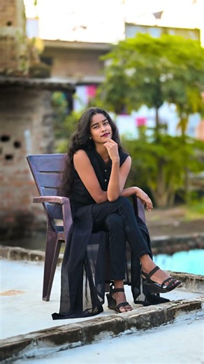 Chair Sitting Pose Ideas 📸 | Simple & Stylish Poses #chairsittingposes #chairposes #poseideas