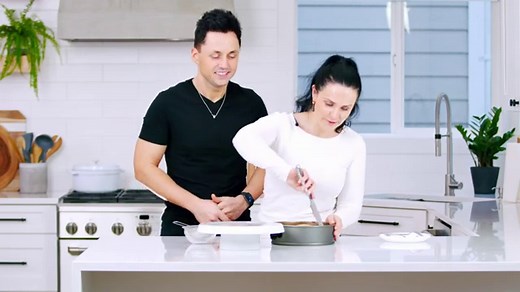 5 Ingredient "Sharlotka" Apple Cake (Video)