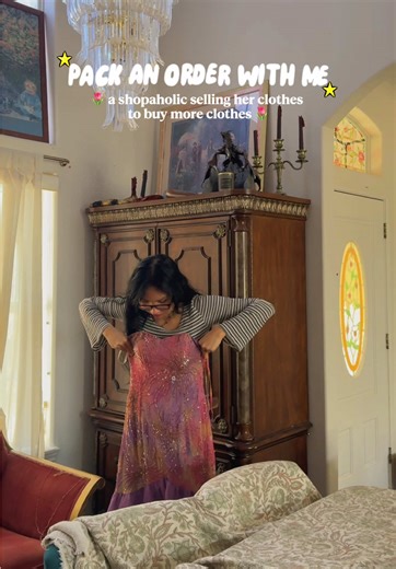 Pack a Depop Order with Me: Vintage Dress Packing Tips