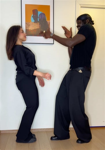 Vibe😂 w/@Loli²² #dance #tony_dancer1