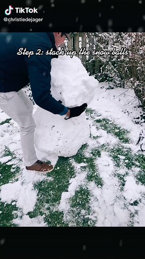 How to Build a Snowman: Tips for a Perfect Snowy Creation