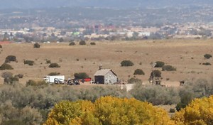 Armorer on 'Rust' film set says producers overruled her safety requests | The Jerusalem Post