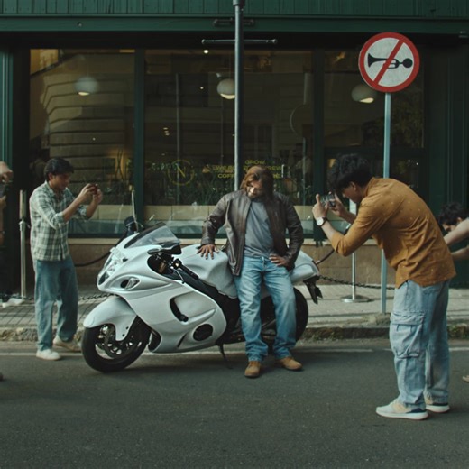 Zip through traffic with Uber Bike at fixed price of ₹25* *T&C Apply | Uber