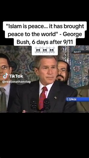 "ISLAM IS A RELIGION OF PEACE!" ?6 DAYS AFTER 911, GEORGE W BUSH TELLS THE WORLD, WITH CAIR FOUNDER STANDING BEHIND HIM, WITH HIS EYES SHIFTING, SEEMINGLY HOLDING HIS BREATH, AS THE PRESIDENT SPEAKS TO TELL THE THE AMERICAN PEOPLE, N WHAT WE THOUGHT WAS GOING TO B A SPEECH TO https://t.co/HrWZJ4x1OQ