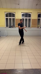 46K views · 1.3K reactions | NOUVELLE TERRIBLE DANSE 鸞鸞 Sur une musique country très particulière 朗朗朗朗 3 Tequila Floor 鸞鸞鸞 La toute dernière danse de @madissonglover et @jothomson 弄 Colin Ghys Line Dance Choreography  | Colin Ghys Line Dance Choreography | Facebook