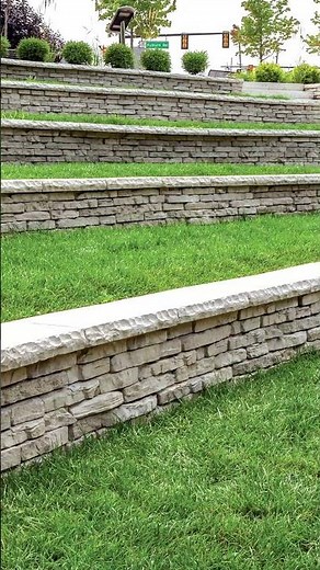 Build Stunning Retaining Walls with Unilock Rivercrest Wall
