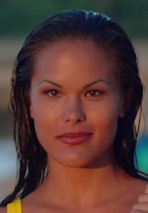 Baywatch S10:E18 - The Hero