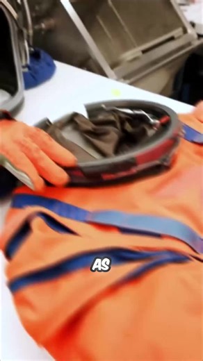 This footage captures the *truly* unfiltered side of astronaut life. From discussing the necessities for a 12-hour spacewalk (hint: it involves a real adult diaper 🤢) to handling genuine, unsealed lunar soil—complete with alien speculation! Then BAM, they're suddenly learning to fly in the stratosphere. The jump from touching moon artifacts to flight school is wild. 🚀 #SpaceSecrets #AstronautLife #LunarRocks #WeirdFacts