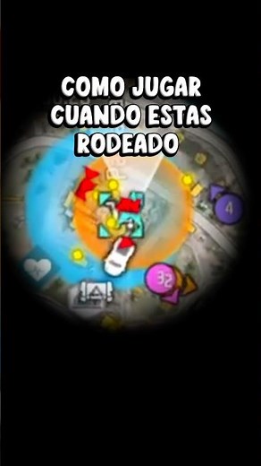 How to play when you're SURROUNDED by enemies? 🥷 #freefire