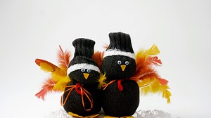 17K views · 43 reactions | Get the hot glue gun out, these fun DIY crafts are the perfect way to decorate your home for Thanksgiving! | Grateful | Facebook