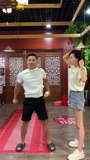 Hey, why aren't you laughing anymore?#Silly and baffling behavior #funny #comedy #trending