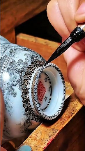 Jingdezhen Artisans: The Magic of Hand-Painted Porcelain