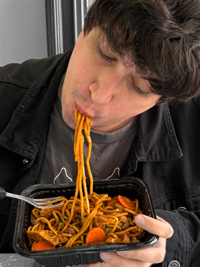 Experiência com o Yakisoba Mal Avaliado do iFood