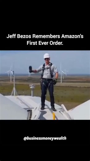 In 1995, Amazon got its first international order - and it came with a surprise payment. A customer from Bulgaria wanted books but couldn’t pay online. So they did something clever: put $200 cash inside a floppy disk and mailed it to Amazon along with their order. Amazon accepted this unusual payment and sent the books, marking their first overseas sale. This funny story shows how online shopping was very different in the early days! @businessmoneywealth #business #entrepreneur #amazon #firstord