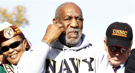Bill Cosby condannato a risarcire con 19 milioni di dollari una donna drogata e violentata nel 1972. «Giustizia dopo 54 anni»