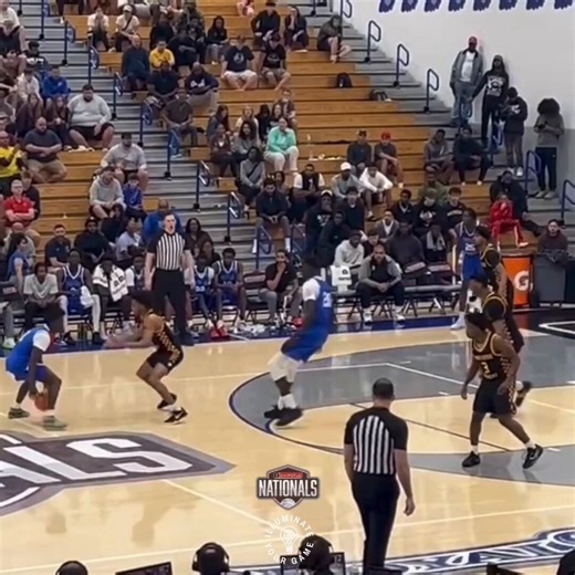 Pro Insight Player Spotlight 🔦 👤 Miles Sadler🏀 @BellaVistaHoops🎓 2026📌 #ChipotleNationals💡The shifty Canadian PG led his team to a national championship over Montverde today, totaling 23p-9a-4r-2s. He excelled getting into the paint, using his elite speed + handle to finish and create for teammates. His creativity makes him shine, as he can split PnR’s, finish with floaters, or throw lobs to his bigs. Dominant performance, putting a bow on his decorated HS career