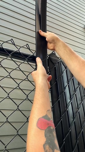 Fencing Lessons! 🤺 #fence #installation #fenceslatsinstallation #homeownership #homeownerlife #patlap #fyp #foryoupage