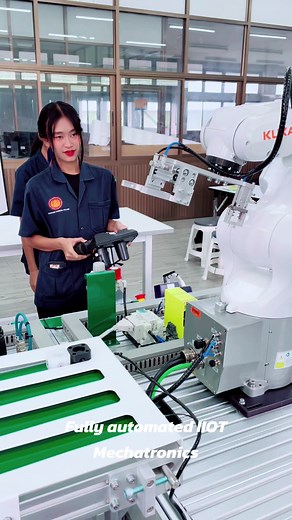 #automation Mechatronics Testing the simulation of industrial factory operations through automation using industrial robots in the Kuka Robot. #เมคคาทรอนิกส์และหุ่นยนต์ค#โควตาเมคคาทรอนิกส์และหุ่นยนต์ผ#แผนกวิชาเทคโนโลยีหุ่นยนต์อัตโนมัติวิ#วิทยาลัยเทคนิคปทุมธานีสม#สมัครเรียนเลยตอนนี้
