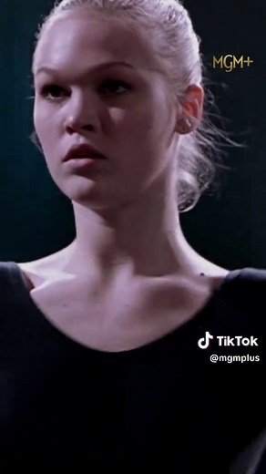 90s Movie Dance Choreography with Julia Stiles