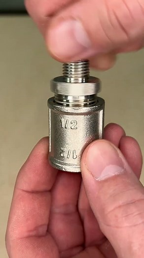 225K views · 1.1K reactions | The trick of a plumber! How to cut a thread on a plastic pipe? #plasticpipe #trick | Tools & Tips | Facebook