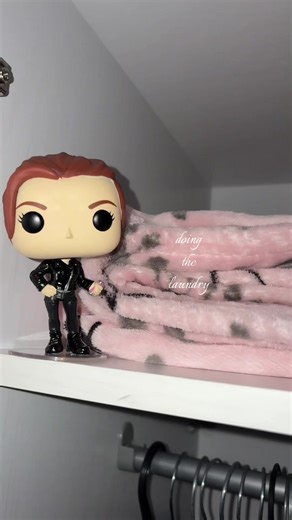 Washing My Hair in the Sink: A Simple Guide