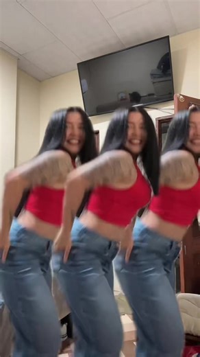 Baila Sola en Casa con Sopa de Caracol