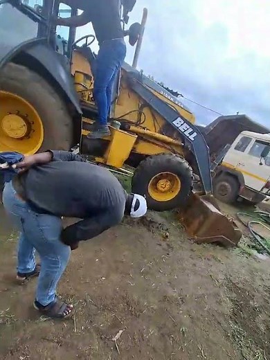 Testing our Bell TLB ,preparing for the days work