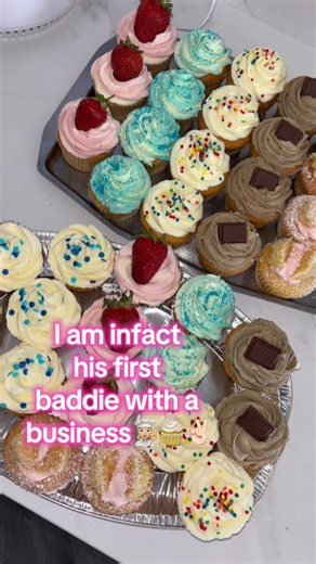 Never post my face here🙈🙈 #fyp #foryoupage #cupcakes #cupcakesbylexi #bakingbusiness